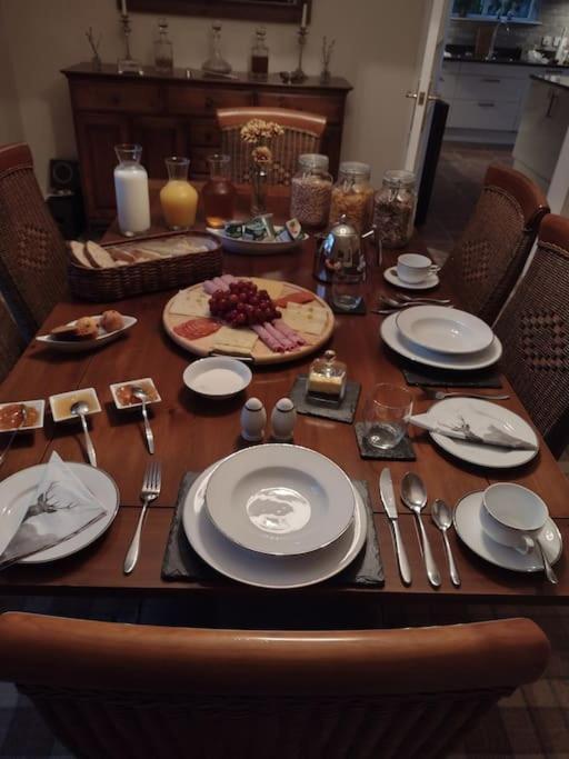 7 Burnside House Bed & Breakfast Kilmorack Eksteriør bilde